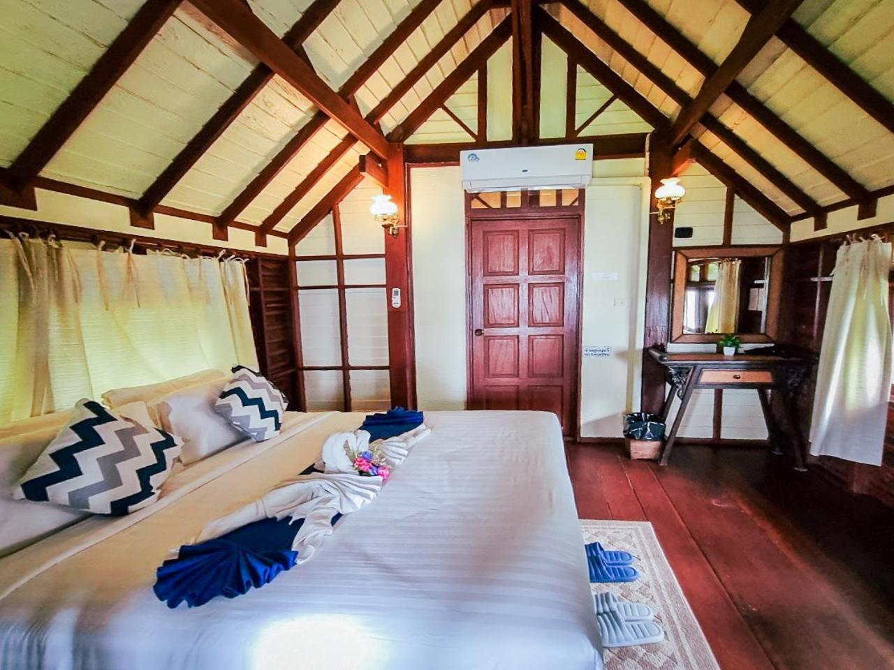 Baan Thong Ching Resort Khanom Exterior foto