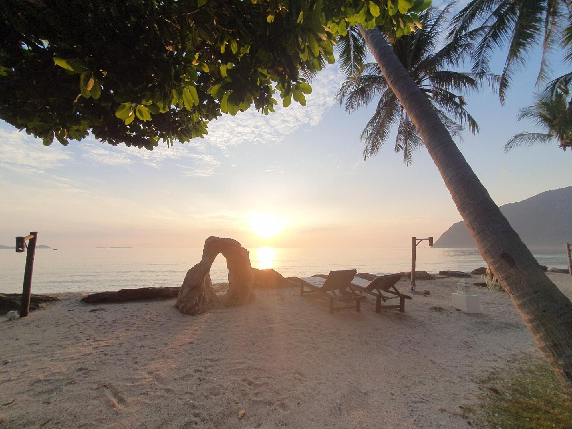 Baan Thong Ching Resort Khanom Exterior foto